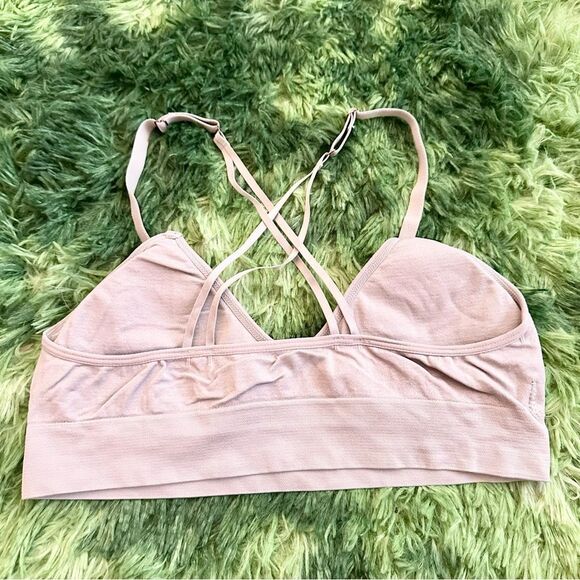 Danskin Cream Seamless Bra with Strappy Back - Picture 2 of 3